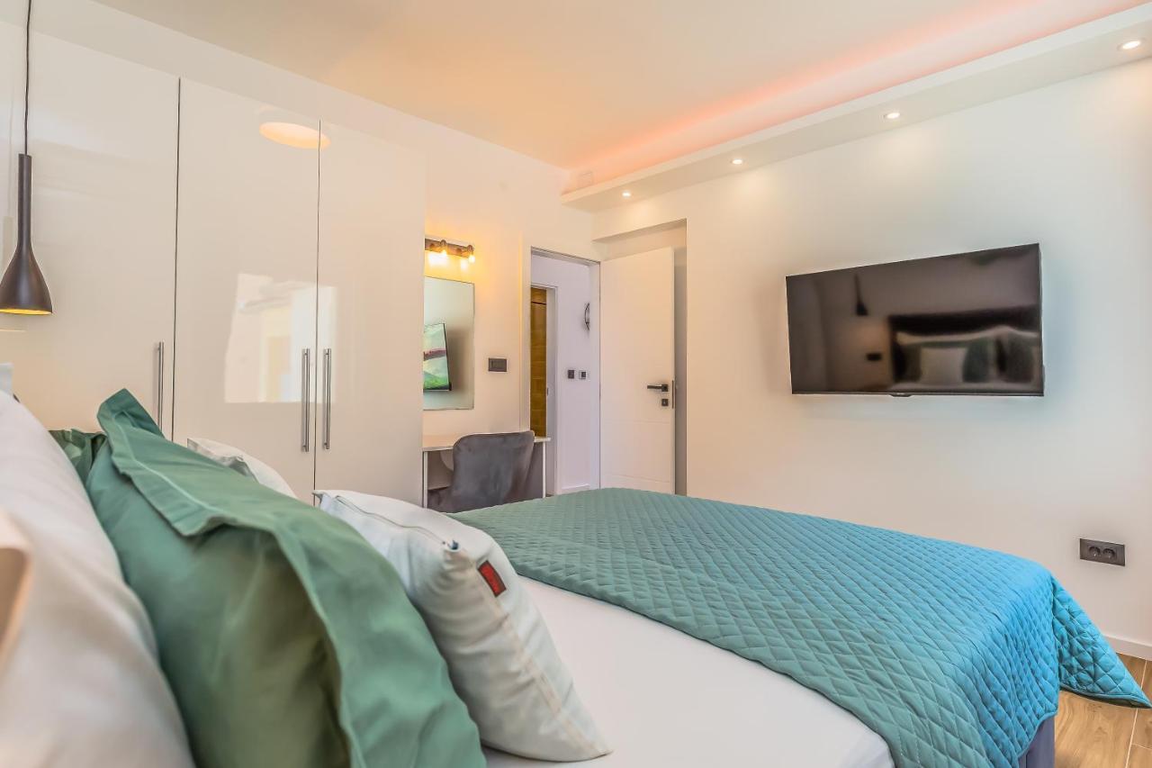 Apartmani Nikola Baška Voda Εξωτερικό φωτογραφία