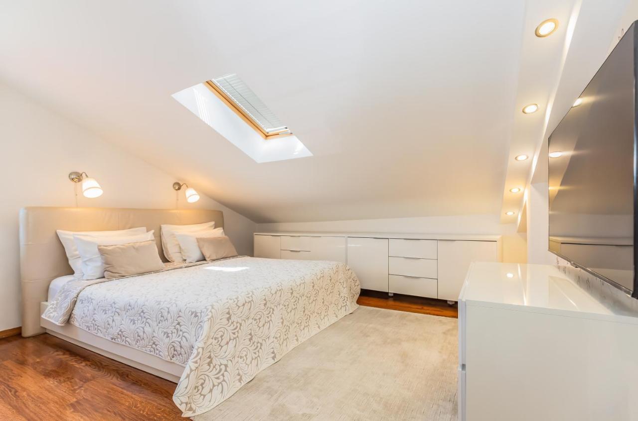 Apartmani Nikola Baška Voda Εξωτερικό φωτογραφία